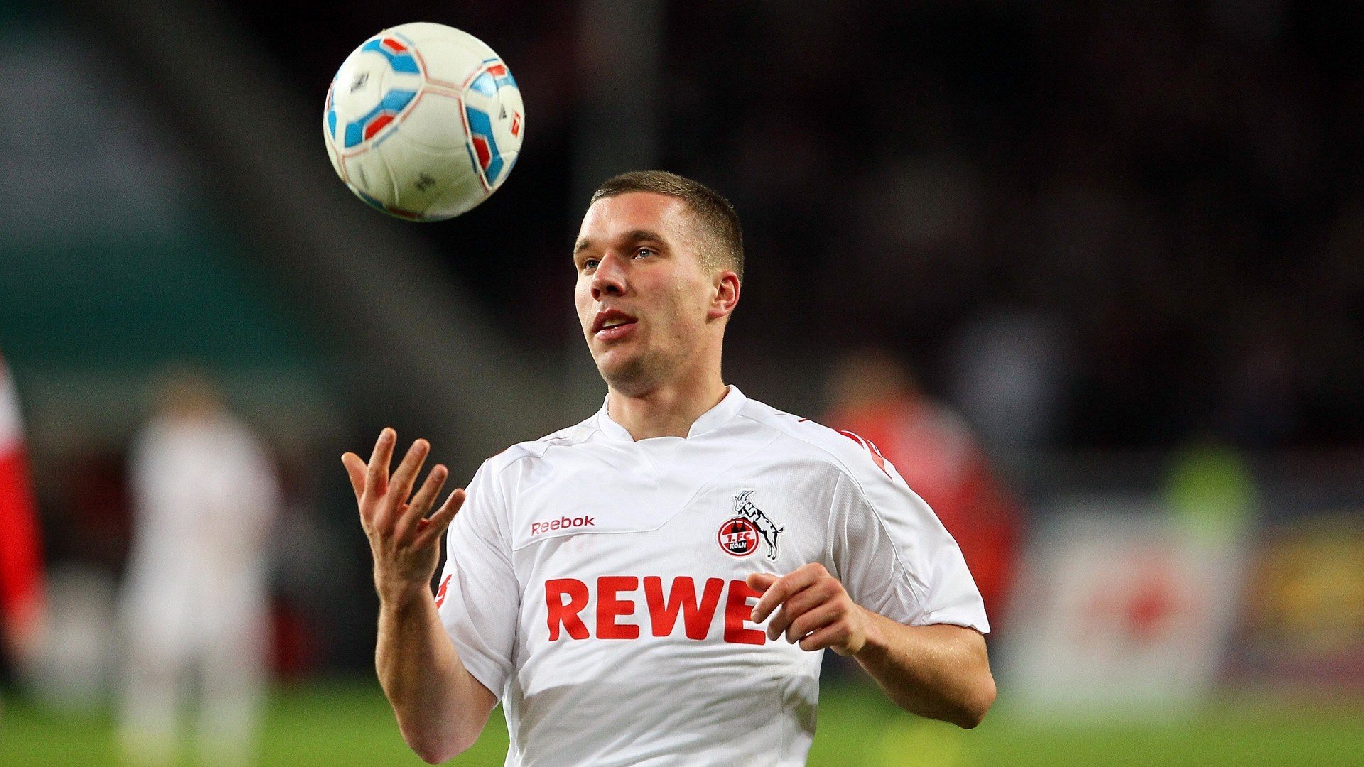 “超越极限：冲破天气与地形的速度奇迹”，超越极限视频