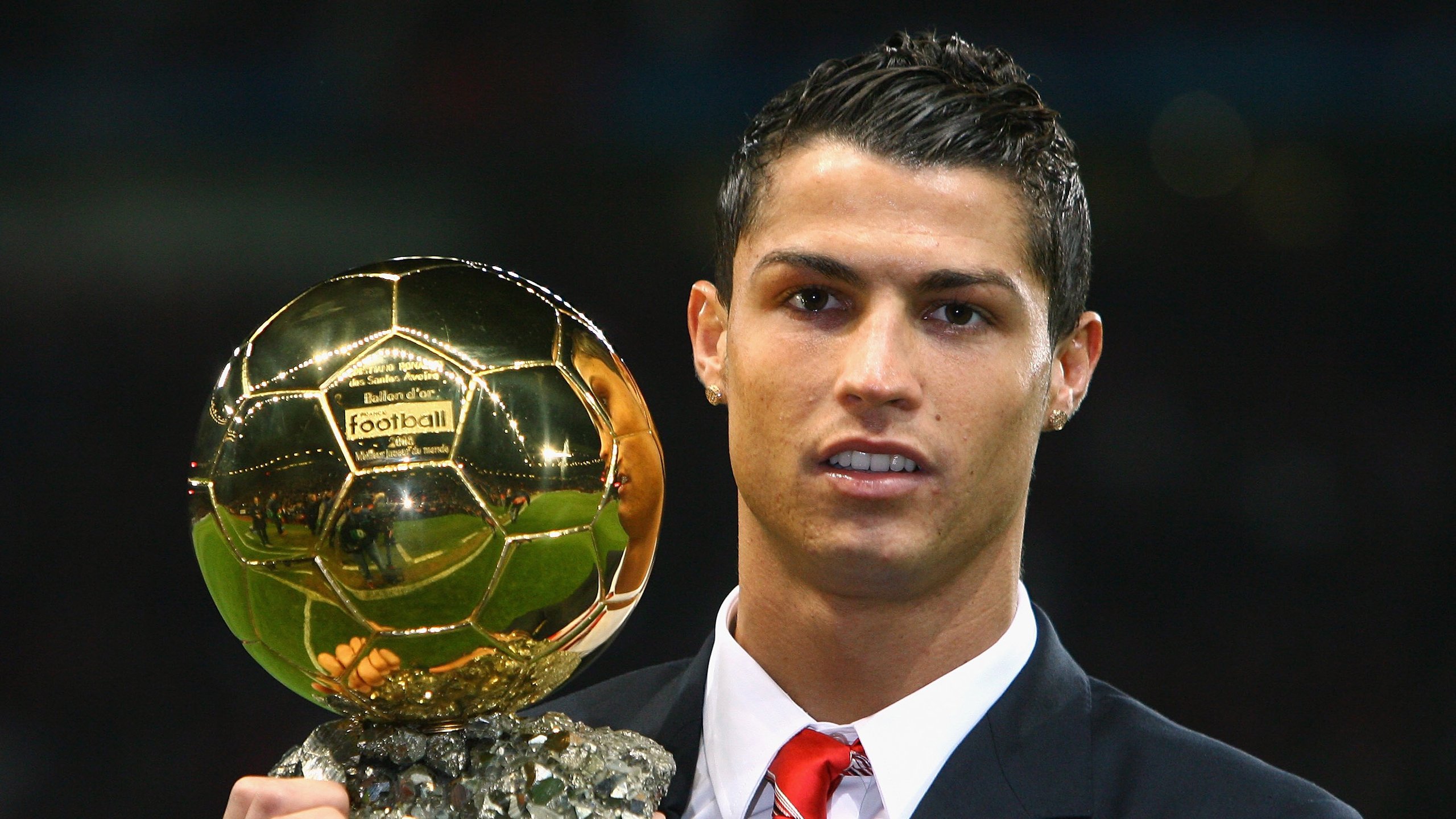 电竞游戏中的公平竞技环境建设与监管措施，电竞市场经济环境分析